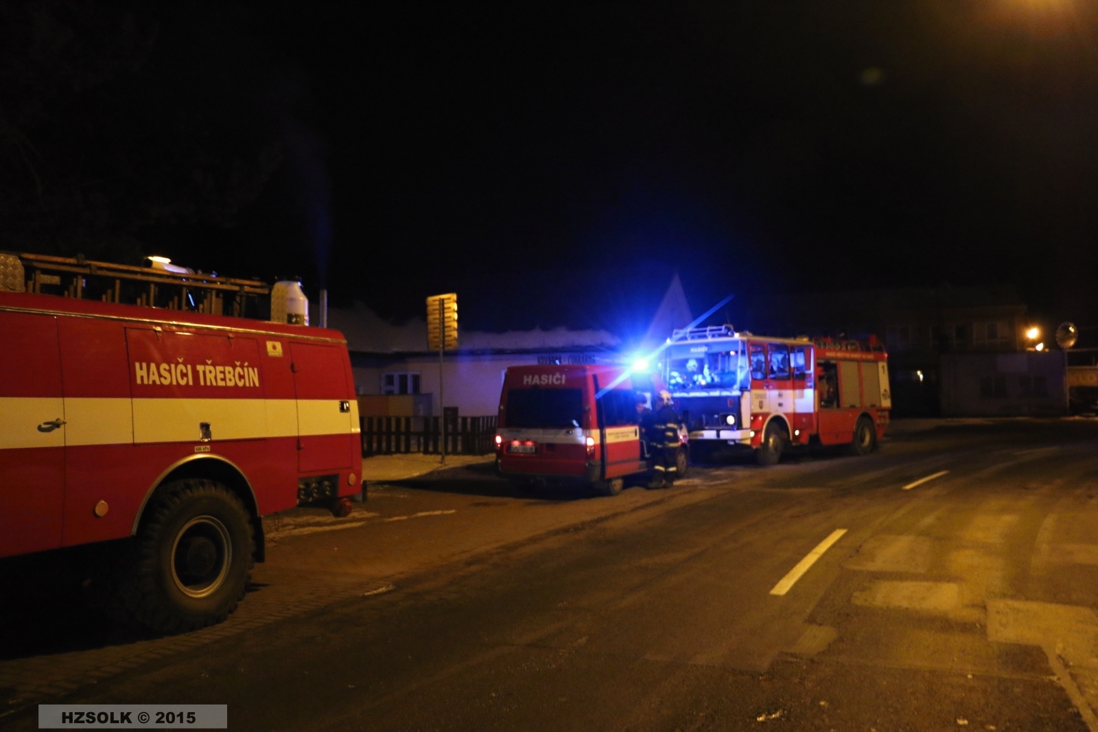 5 9-2-2015 Požár na ubytovně v Lutíně (3).JPG