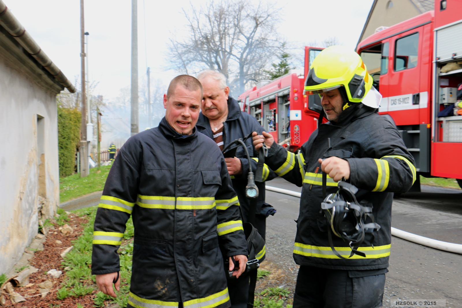 5 P_NB_26-4-2015 požár RD Nové Valteřice (80).JPG