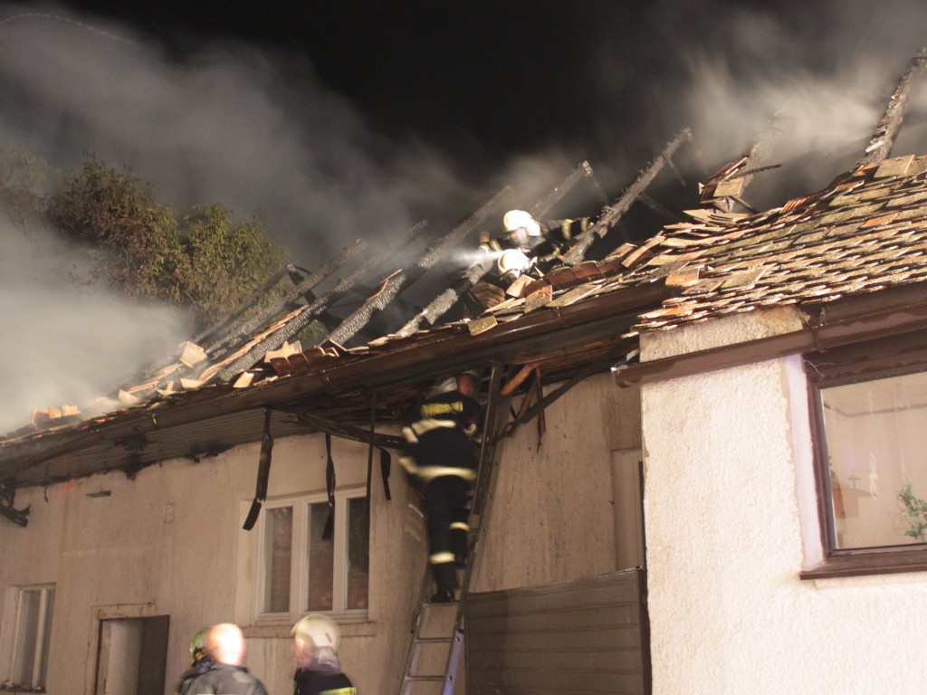 5 Požár stodoly, Dražejov - 7. 7. 2014 (1).jpg