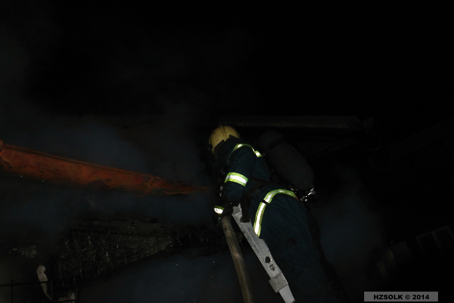 6 12-12-2014 P_NB_Horka nad Moravou - přístavek u domu (14).JPG