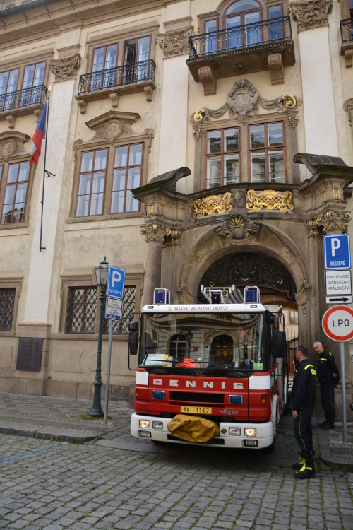 6 Nostický palác