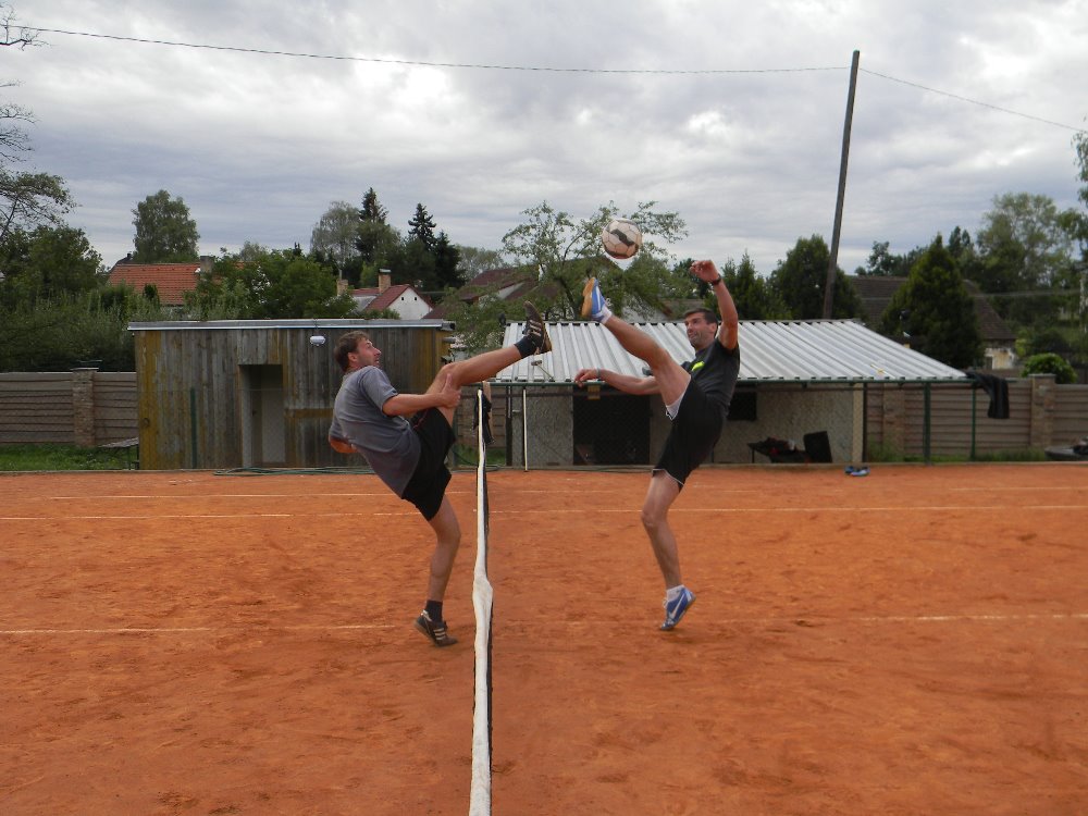 7 Nohejbal trojic HZS JčK, Semice - 18. 9. 2015 (16).JPG