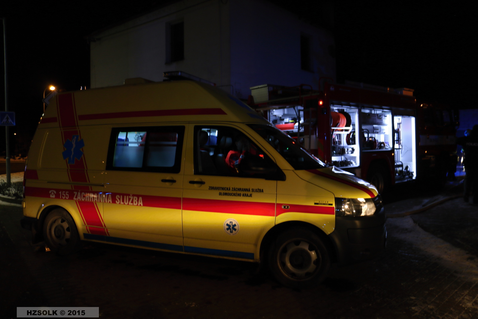 8 9-2-2015 Požár na ubytovně v Lutíně (6).JPG