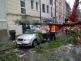 8 Pád stromu na 2 OA, České Budějovice - 21. 7. 2014 (8)