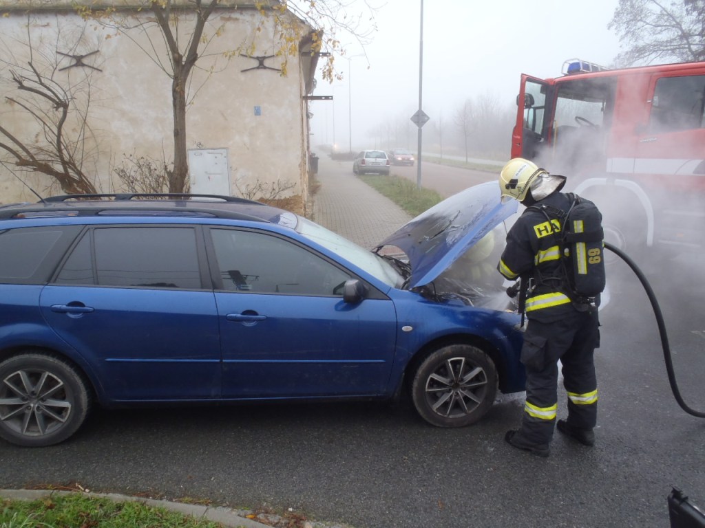 8.12.2015 požár Plzeň, Kotíkovská.JPG