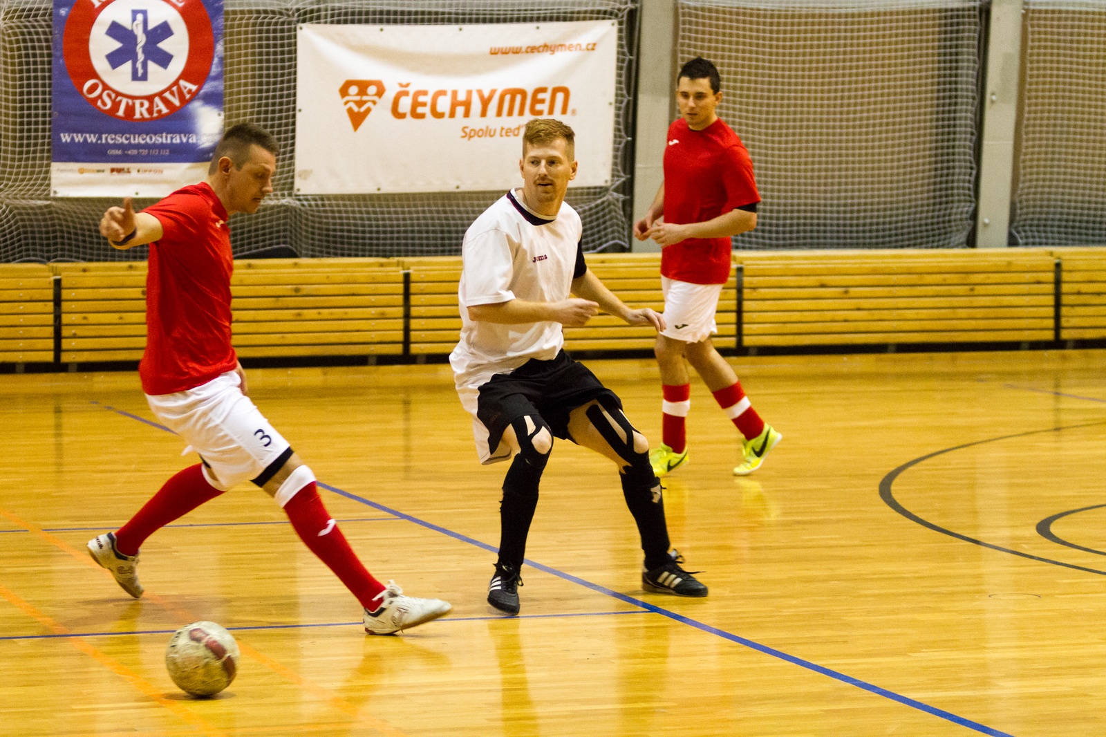 9 futsal_ostrava_10.jpg