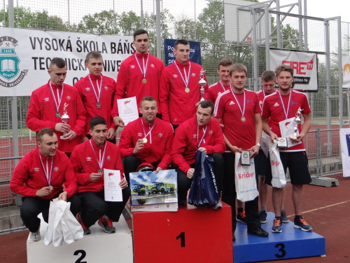 AkademickeMCRvPSOstrava_vysledky (12)_stafeta.JPG