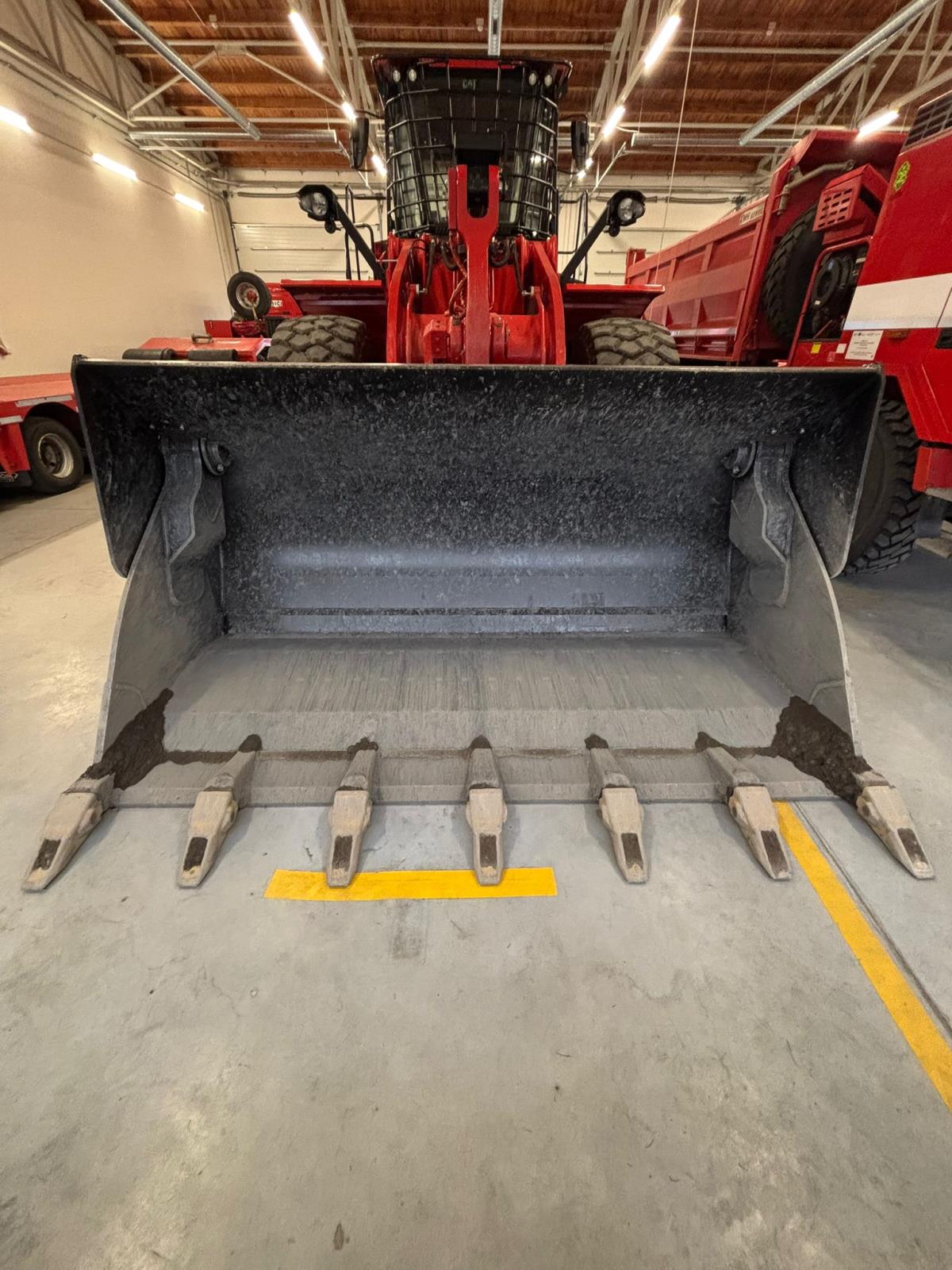 CAT966