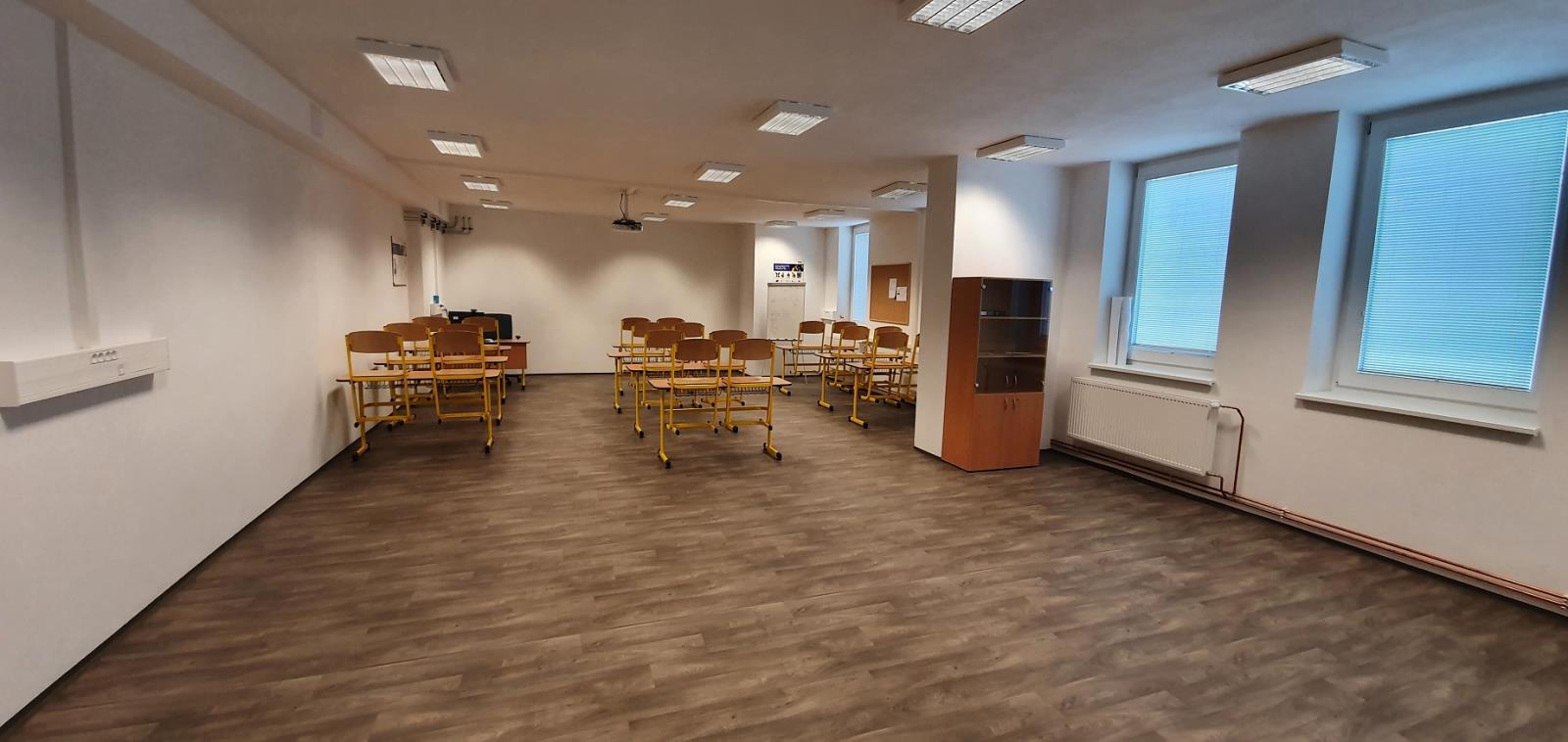 Chemická služba - učebna.jpg