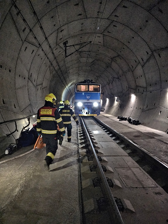 Cvičení IZS Ejpovický tunel 2023 (91).jpg