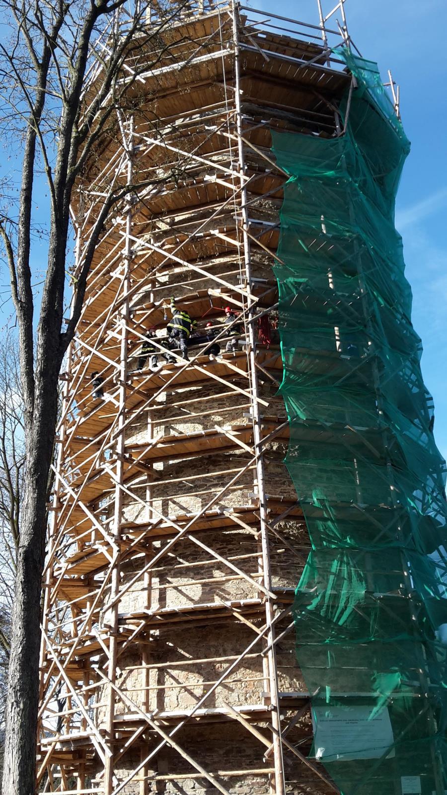 Cvičení Rožmberk nad Vltavou - Jakobínka - 4. 11. 2016 (14).jpg