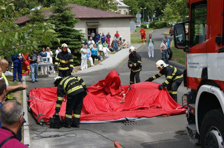 Cvičení nemocnice Děčín (11).JPG