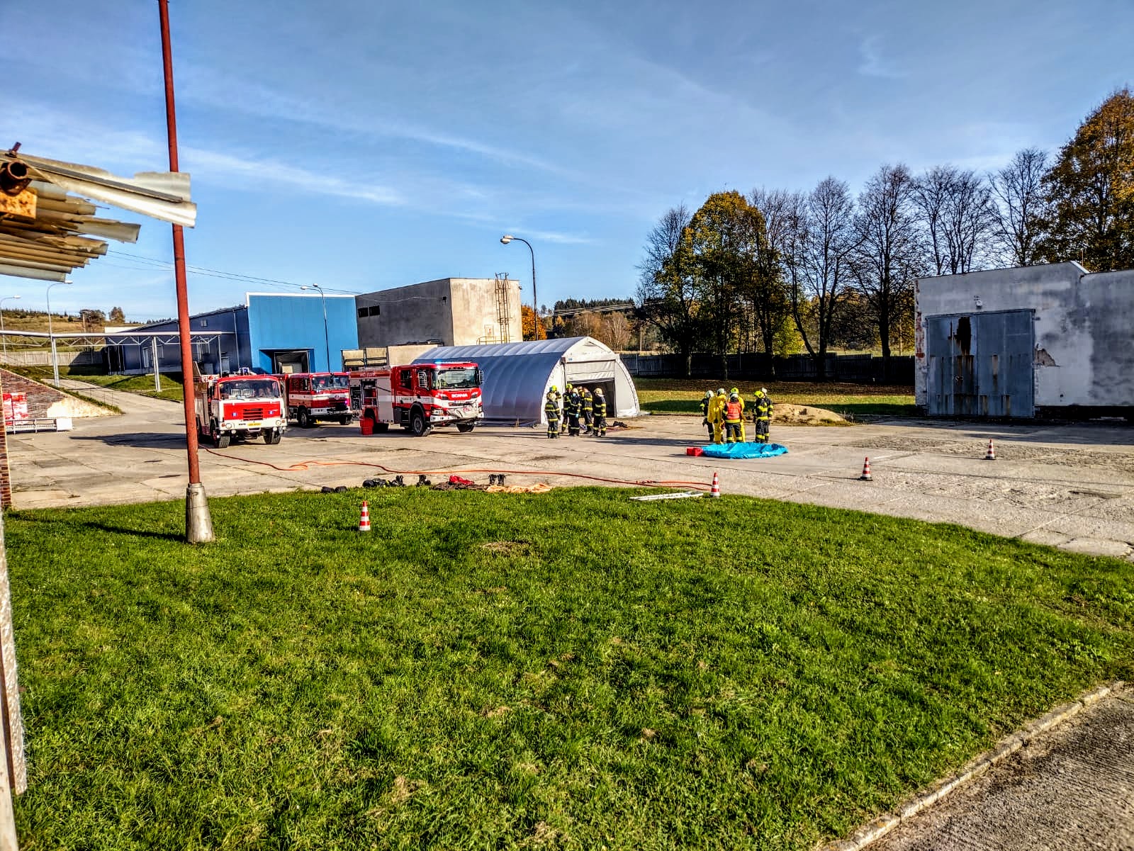 Cvičení - únik čpavku, Studená - 21. 10. 2022 (5).jpg
