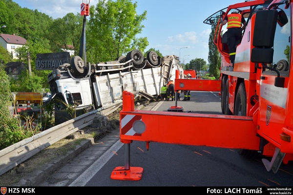 DN odtahoveho automobilu O-Petrkovice 03.jpg