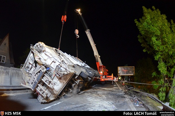 DN odtahoveho automobilu O-Petrkovice 11.jpg