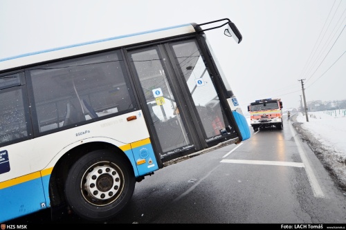 DNbusvyprosteniKanovice (2).jpg