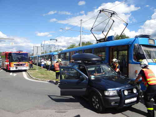 DNtramOpelOVHrabuvka (3).JPG