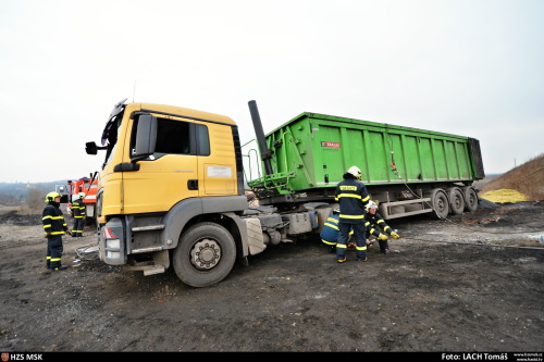 DNvyprosteni2xskladkaOstrava (12).JPG