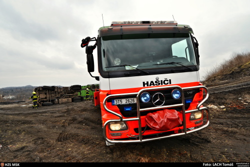 DNvyprosteni2xskladkaOstrava (2).JPG