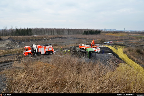 DNvyprosteni2xskladkaOstrava (5).JPG