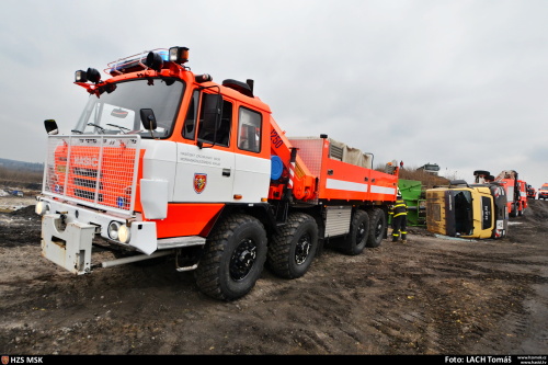 DNvyprosteni2xskladkaOstrava (9).JPG