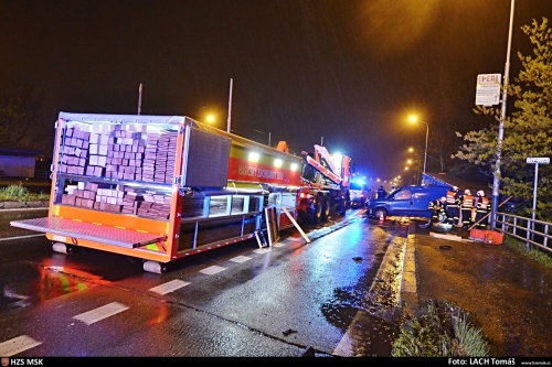 DNzastavkaMHD_Ostrava (3).jpg