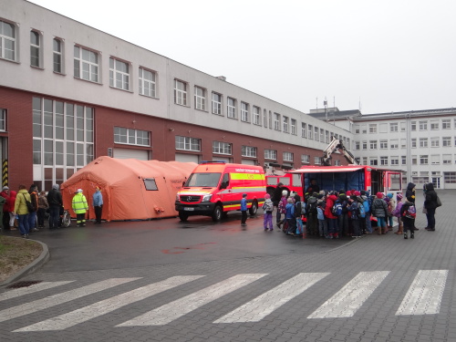 DPB_2015_OstravaZabreh_rano (13).JPG