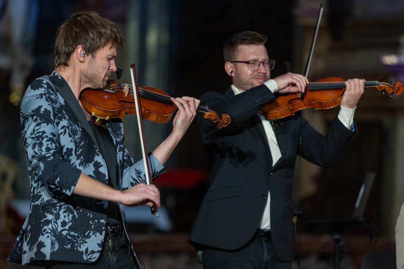 De Facto Quartet zahrál na počest hasičům v chrámu sv. Mikuláše