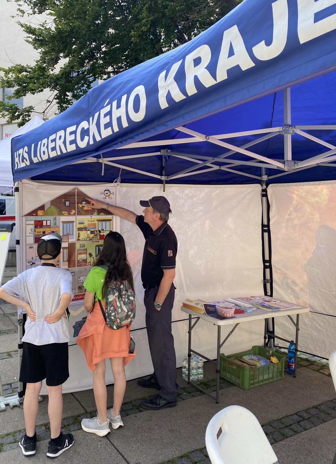 Den s PČR.JPG