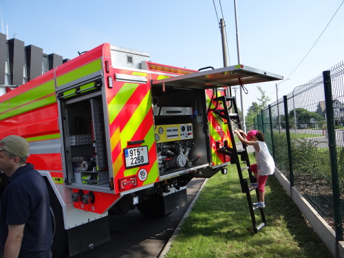 DenotevrenychdveriTrinec (1).JPG