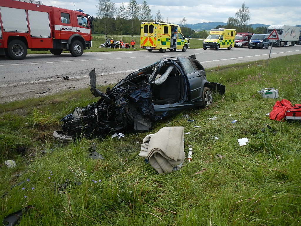 Dopravní nehoda 2 OA, Bujanov - 25. 5. 2017 (7).JPG