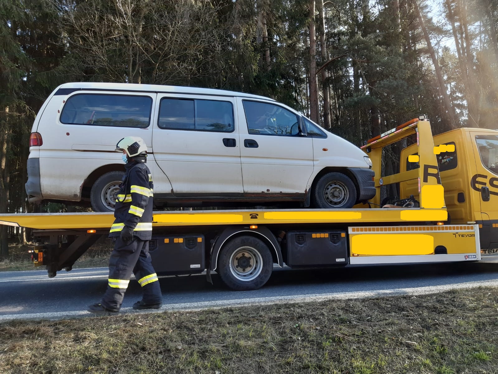 Dopravní nehoda 2 OA, Drhovice - 23. 3. 2020 (3).jpg