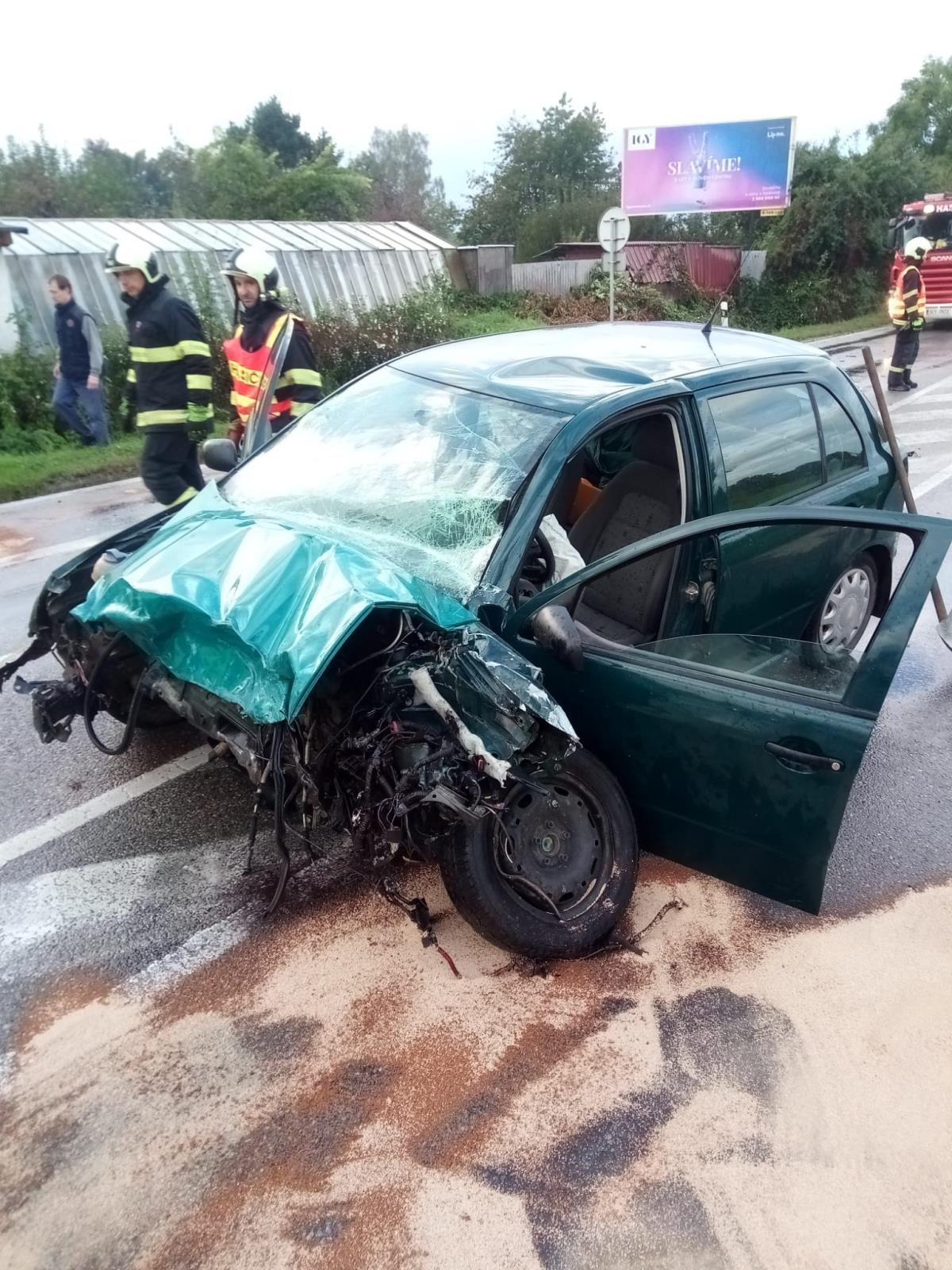 Dopravní nehoda 2 OA, Planá - 25. 9. 2022 (1).jpg