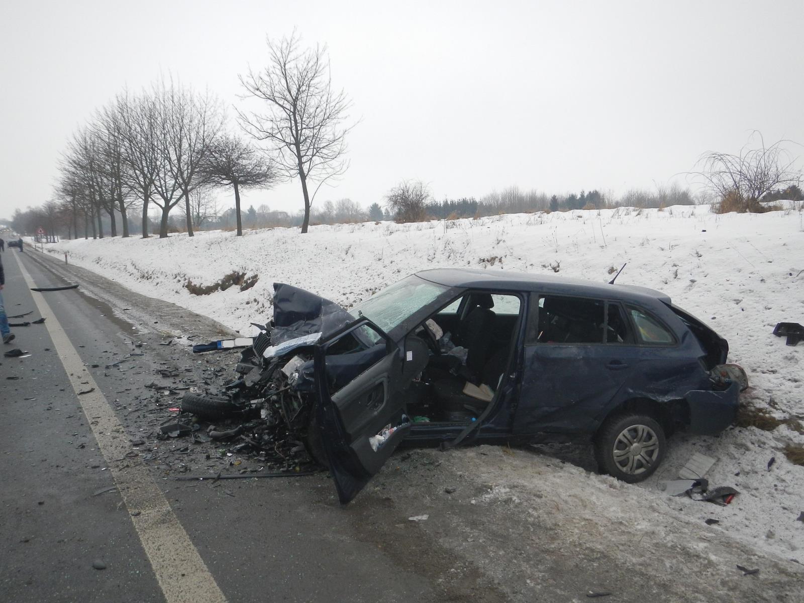 Dopravní nehoda 2 OA, Ševětín - 25. 1. 2017 (1).JPG