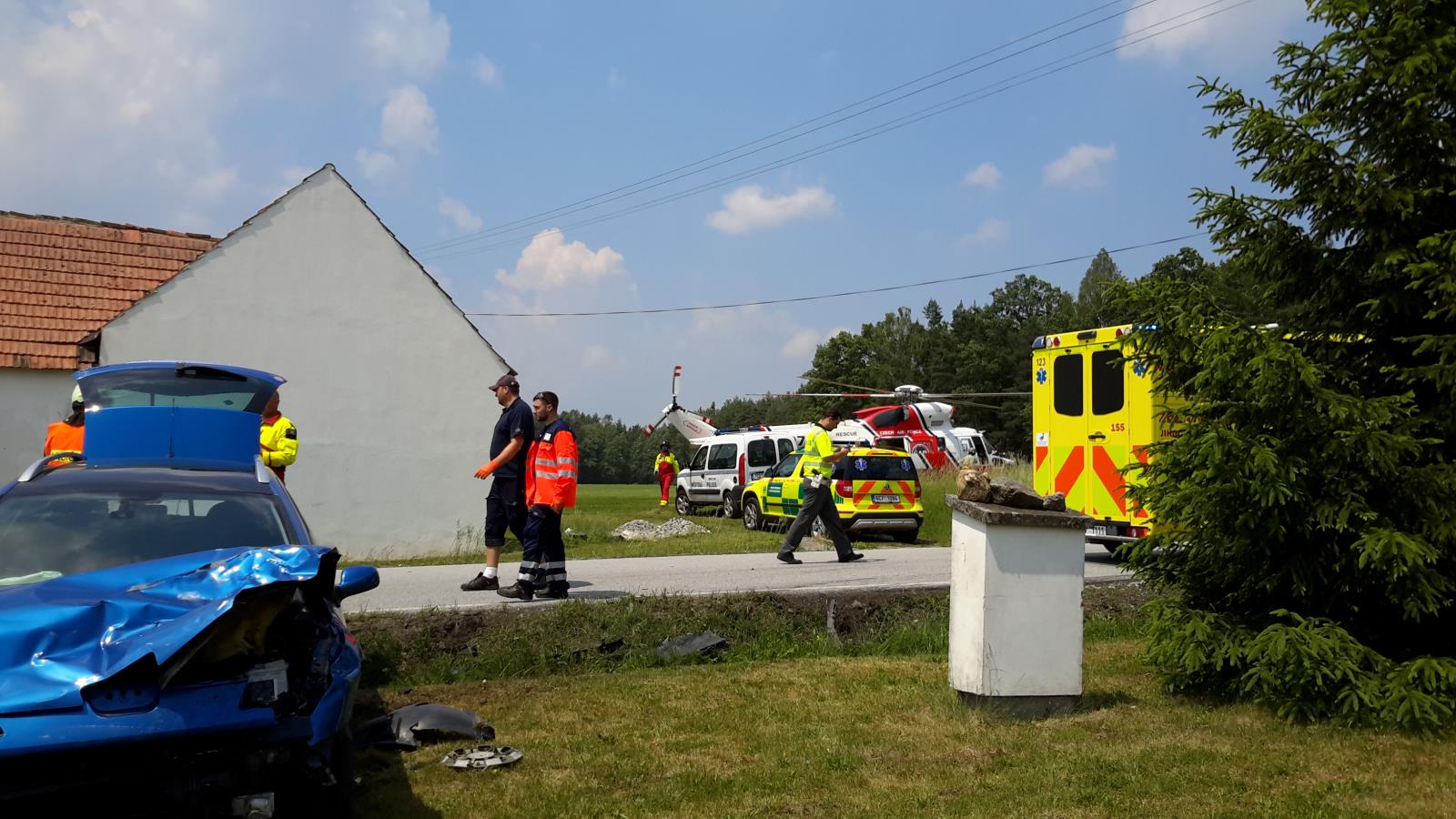 Dopravní nehoda 2 OA, Třebíčko - 29. 5. 2018  (4).jpg