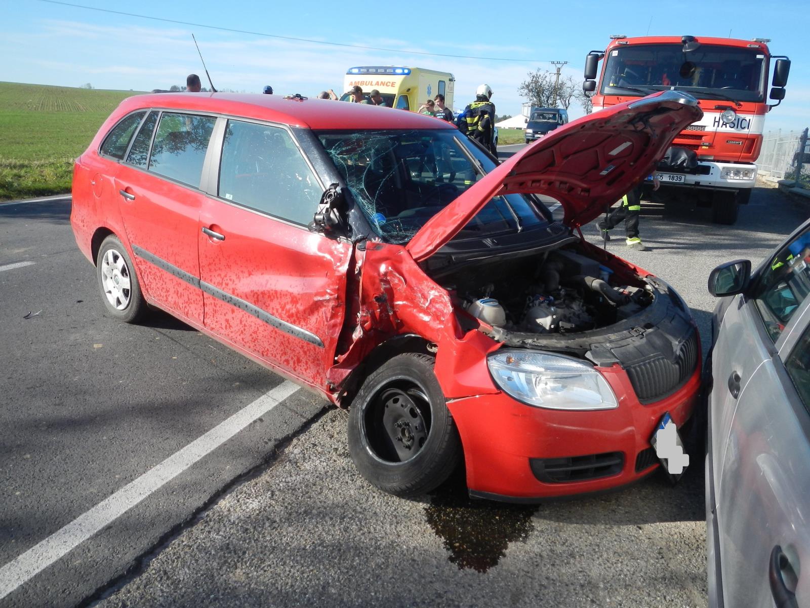 Dopravní nehoda 2 OA a moto, Žimutice - 26. 10. 2019 (3).JPG