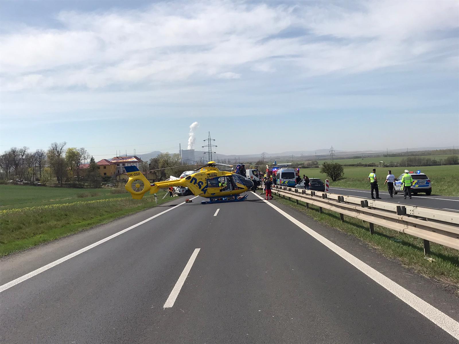 Dopravní nehoda Bílina (2).jpg