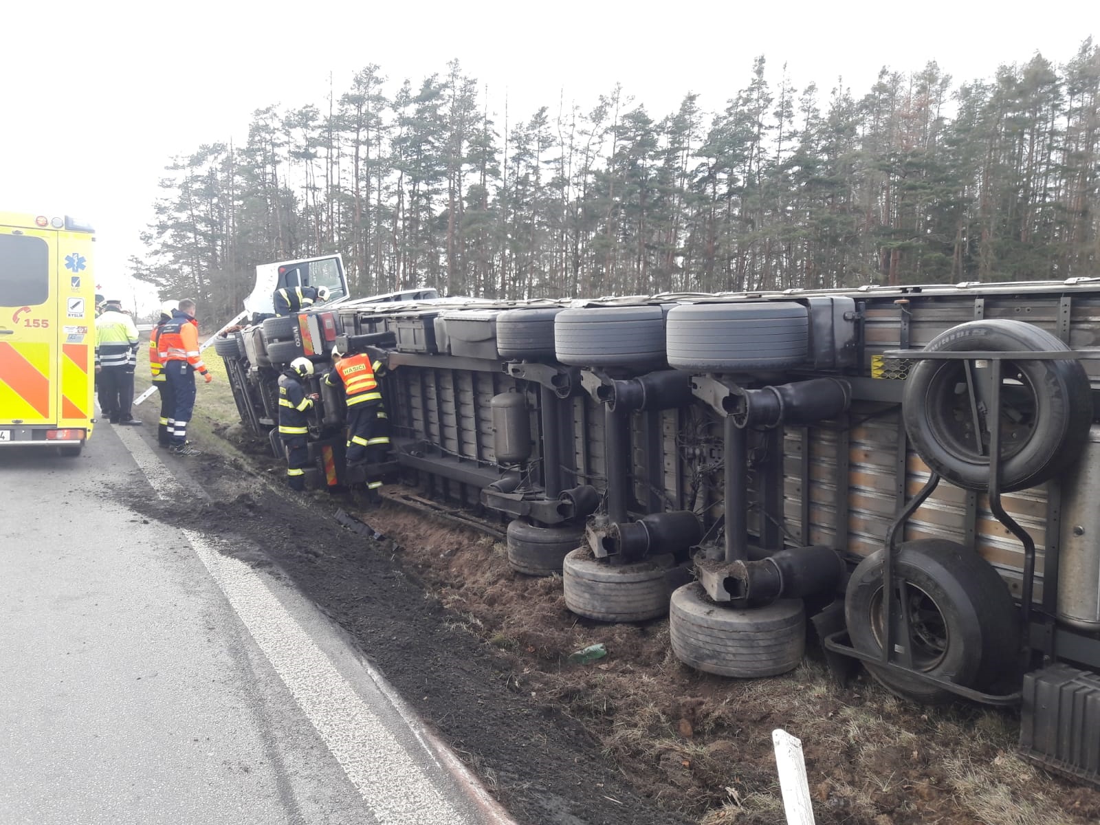 Dopravní nehoda NA, Dolní Lhota - 27. 1. 2020 (3).jpg