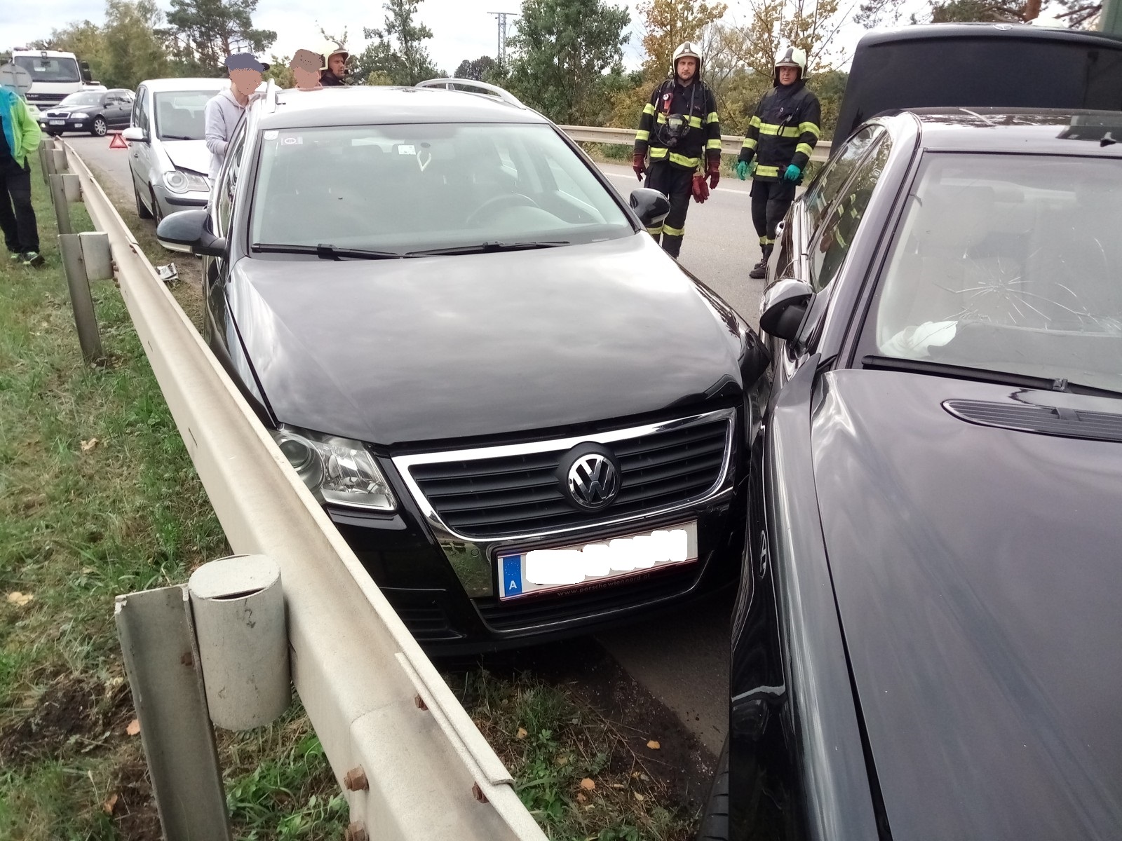 Dopravní nehoda NA a 3 OA, Planá - 17. 9. 2021 (1).jpg