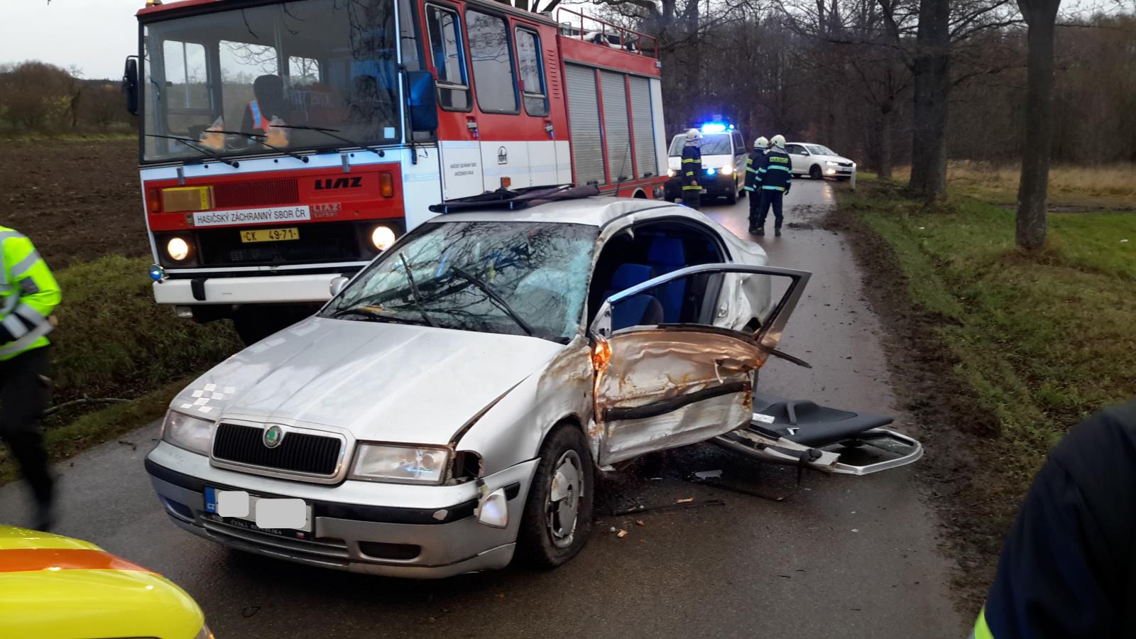 Dopravní nehoda OA, Homole - 21. 11. 2017 (3).jpg