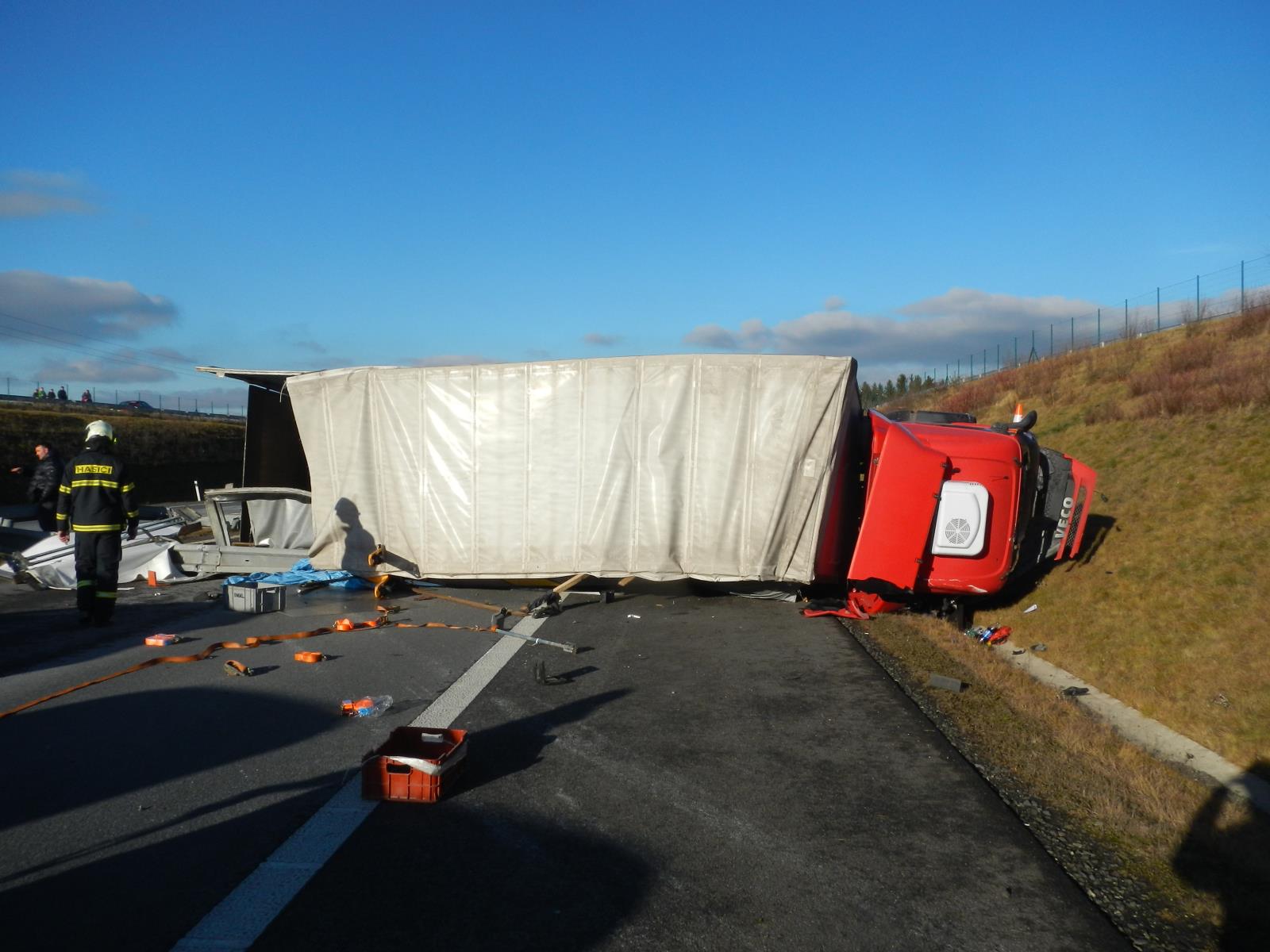 Dopravní nehoda OA a NA, Košice - 6. 1. 2020 (4).JPG