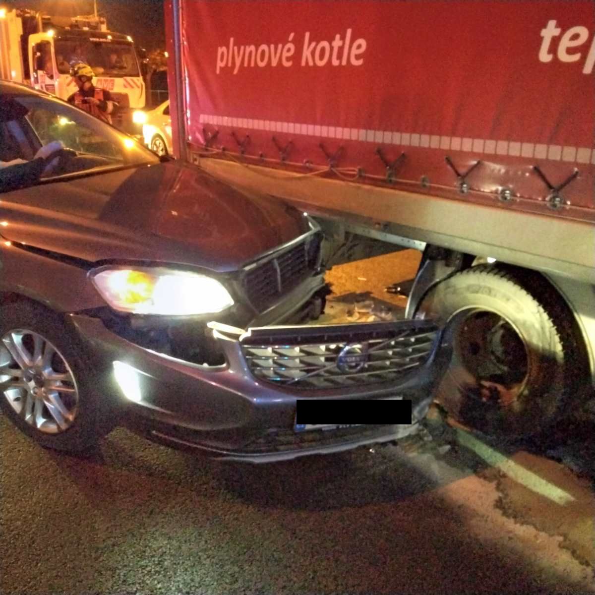 Dopravní nehoda Ústí nad Labem (2).jpg