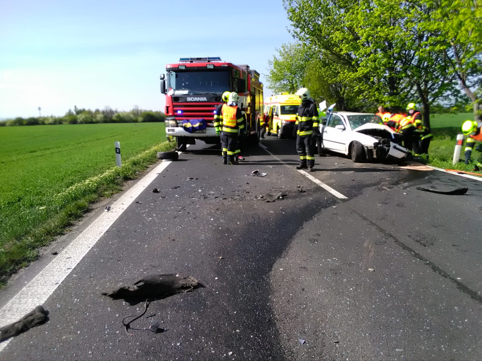 Dopravní nehoda Žiželice (3).jpg