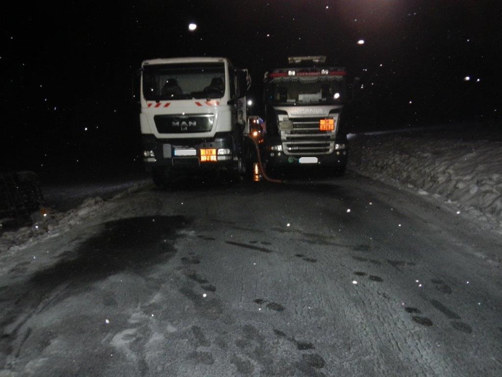 Dopravní nehoda cisterny, Podeřiště - 17. 2. 2018 (6).jpg