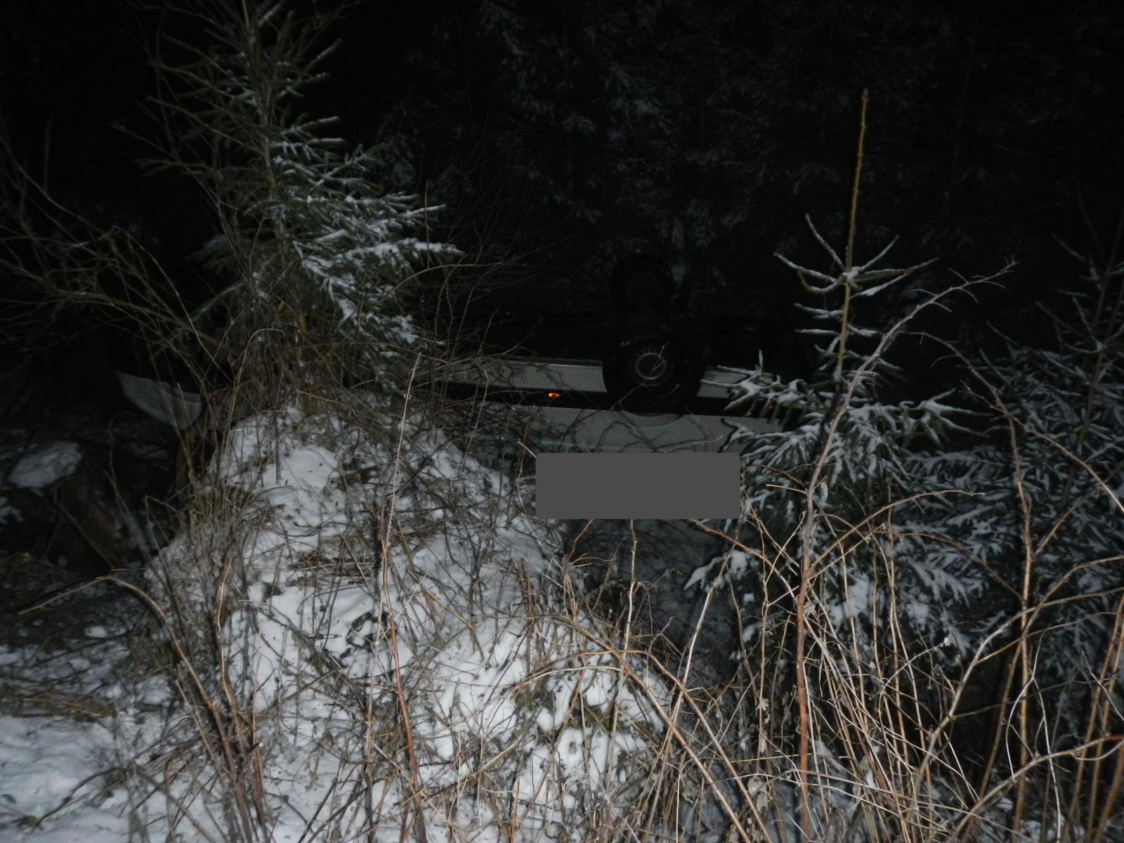 Dopravní nehoda dodávky, Dolní Drkolná - 9. 2. 2018 (2).JPG