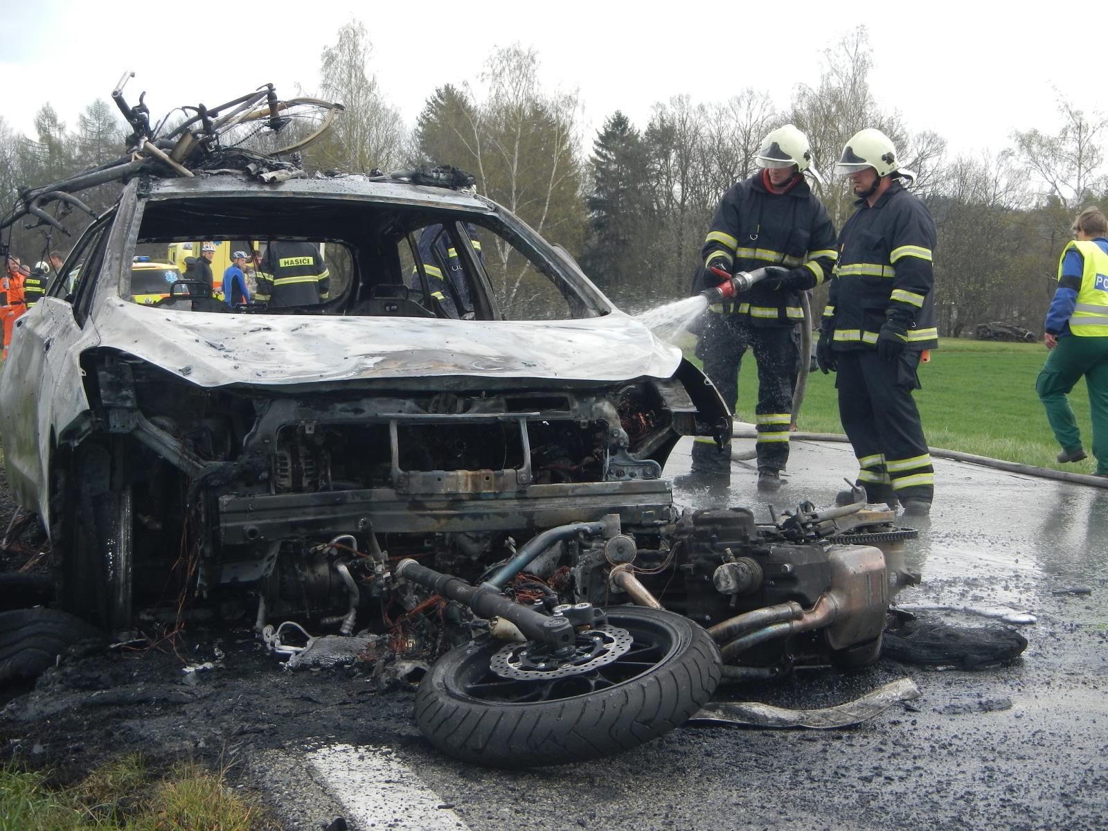 Dopravní nehoda motorky a OA, Nová Bystřice - 14. 4. 2017 (2).JPG