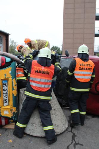 Družstvo HZS KHk Hradec Králové (5).jpg