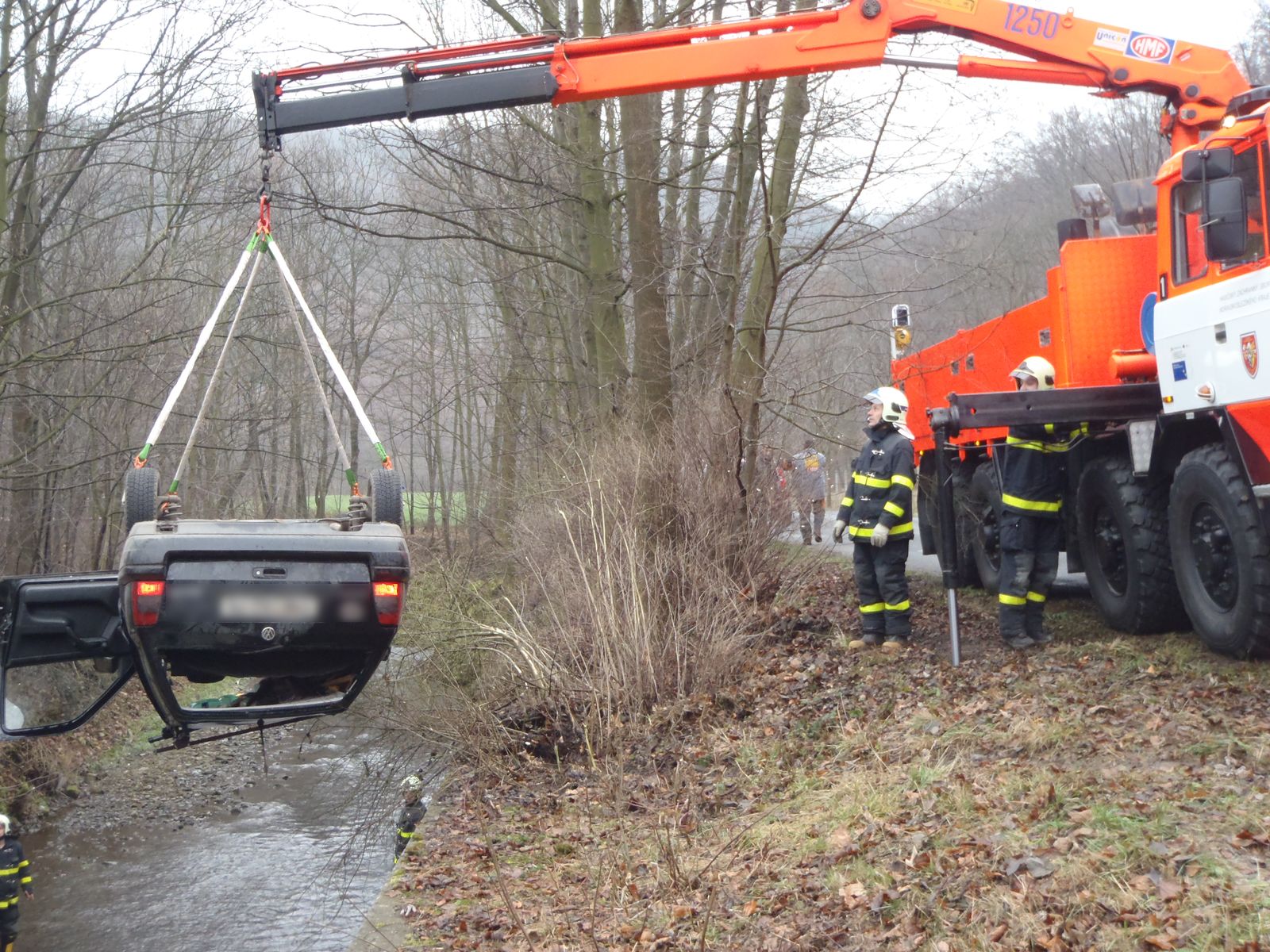 DvěDNvMSKzapůlhodiny/DNautorekaHukvaldy 5.jpg