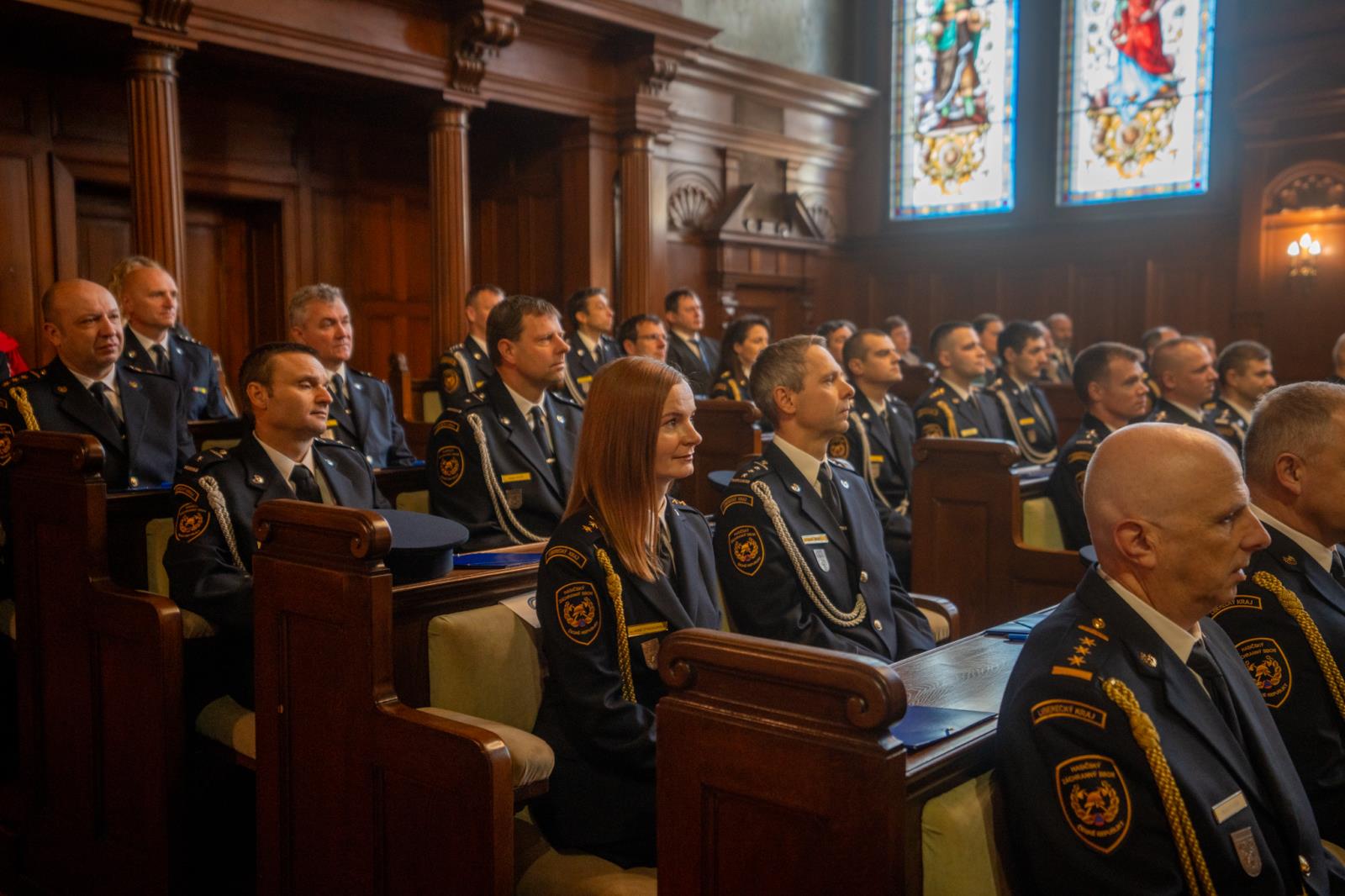 Foto ze slavnostního ceremoniálu předávání medailí 2025