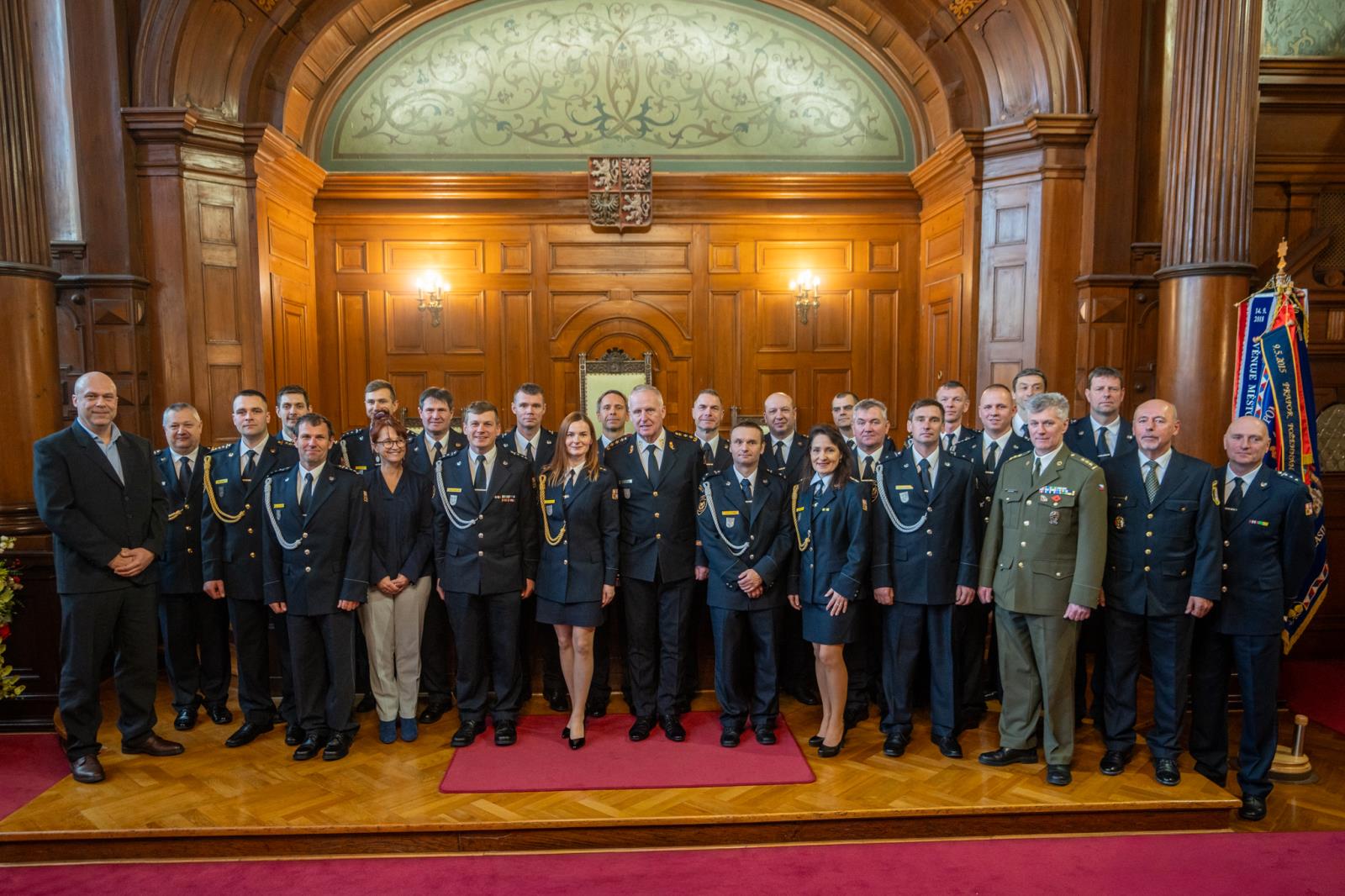 Foto ze slavnostního ceremoniálu předávání medailí 2025